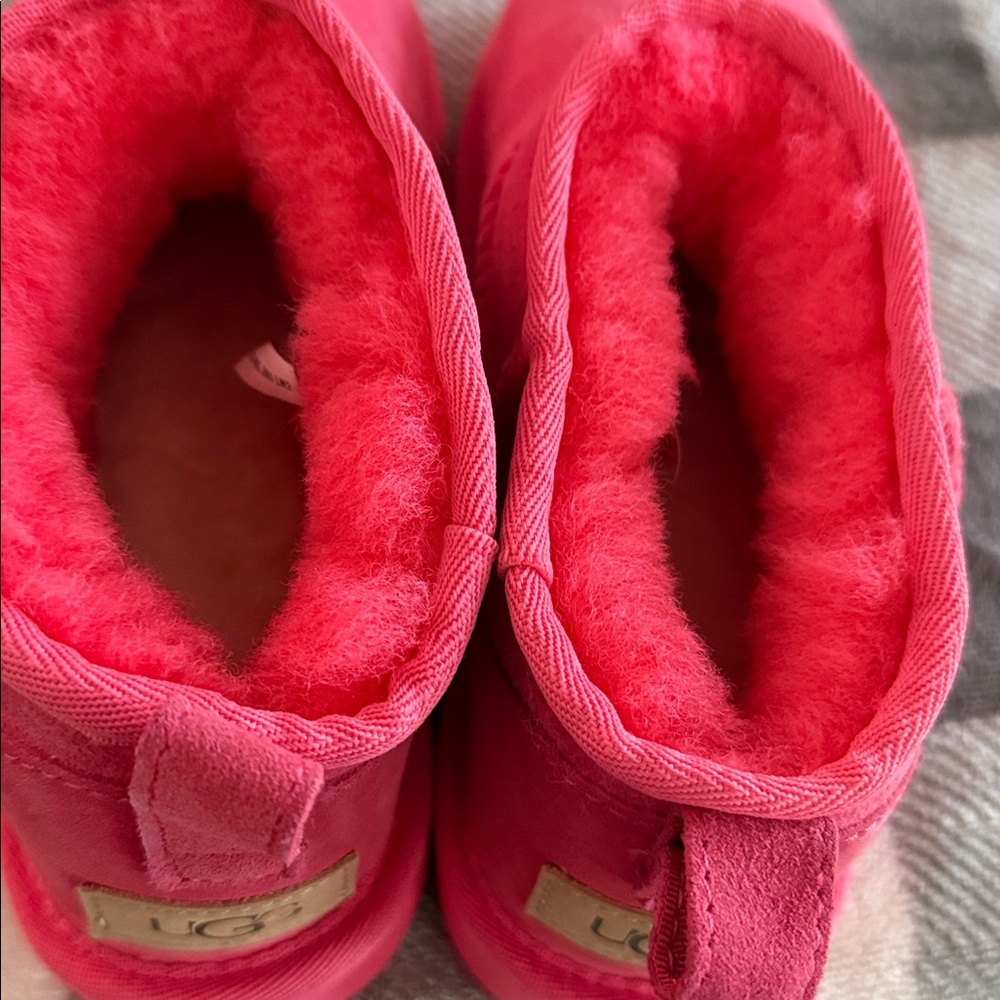 UGG Fuchsia Ultra Mini Boots - Picture 7 of 8